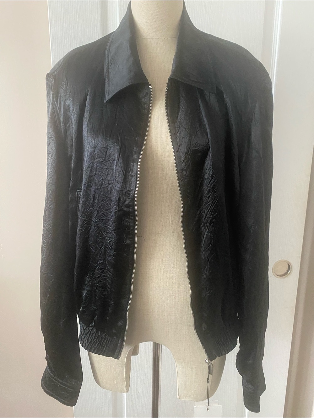 Black Zara Ladies Lightweight Zipper Jacket M